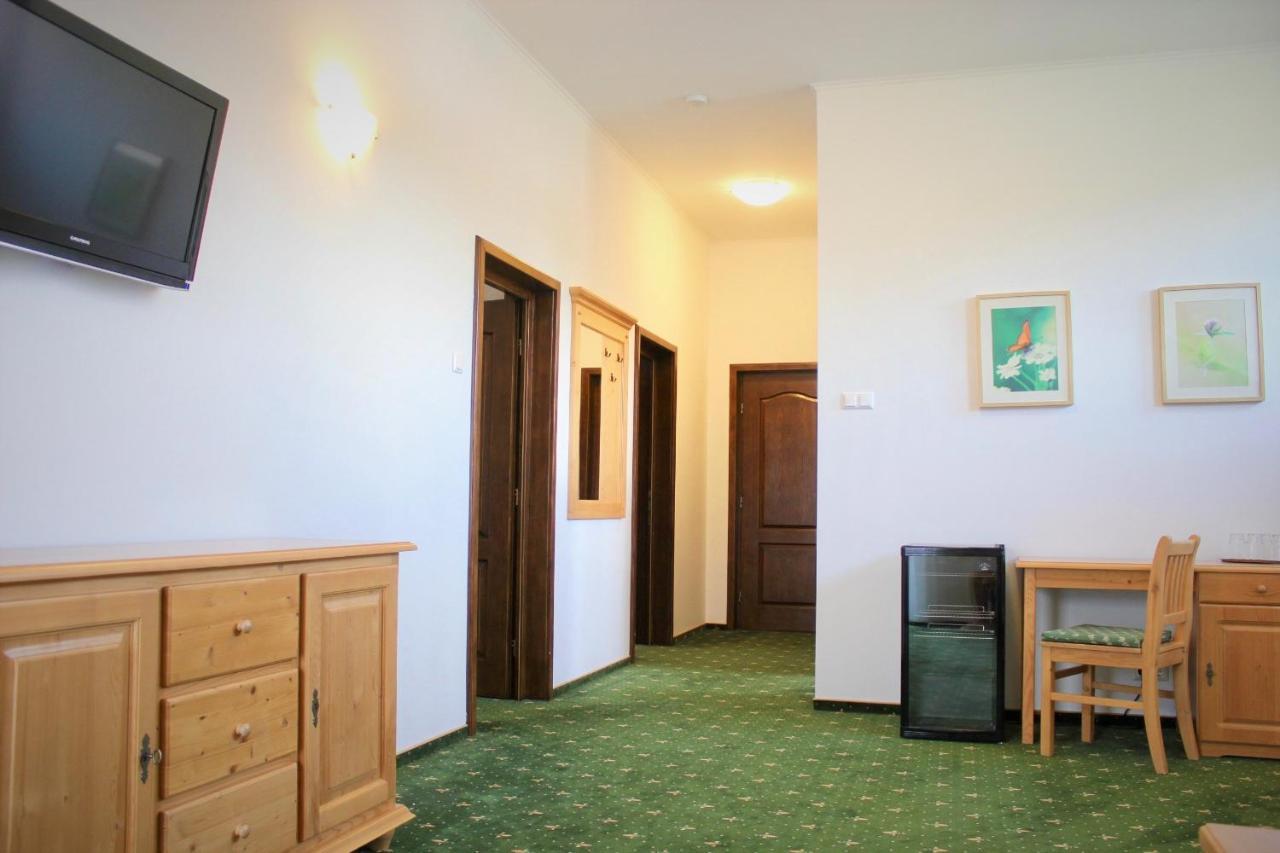 Hotel Alex Sankt Kanzian am Klopeiner See Kültér fotó